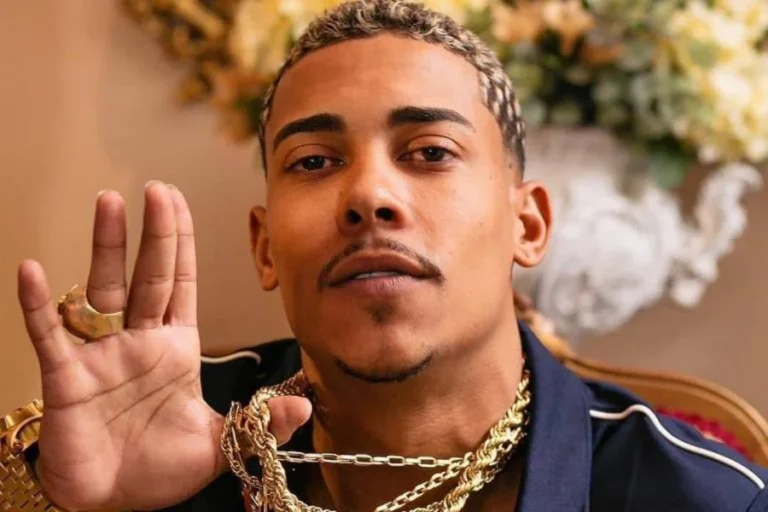 MC Poze do Rodo tem casa invadida por criminosos armados no Rio de Janeiro