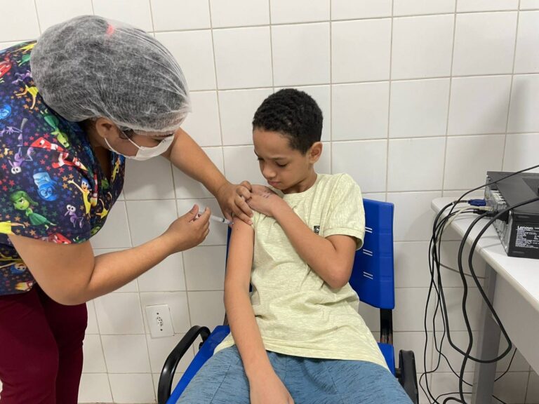 FMS convoca meninos de 9 a 19 anos para se vacinarem contra HPV em Teresina