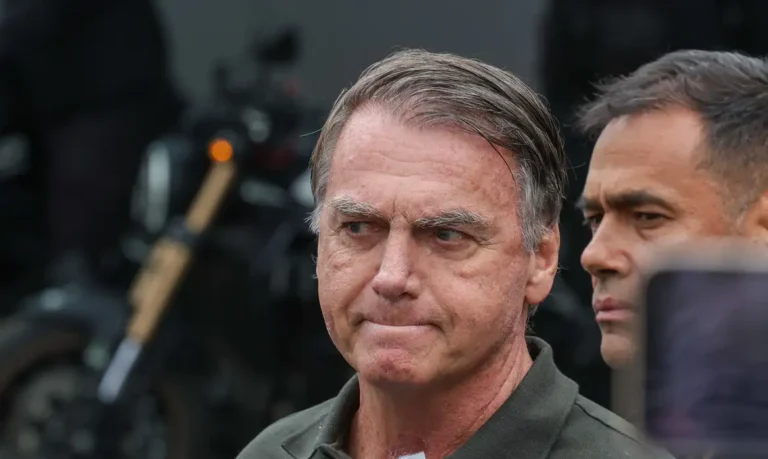 Defesa de Jair Bolsonaro pede ao STF anulação de condenação e alega erro judiciário