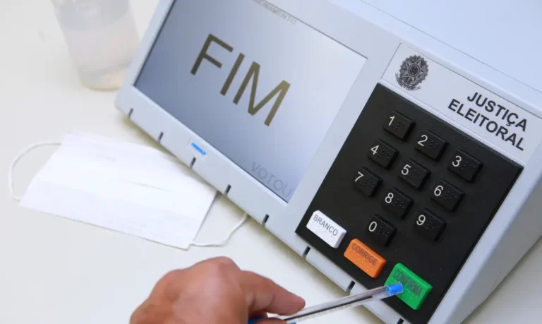 Prazo para obter ou regularizar título de eleitor termina nesta quarta (6)