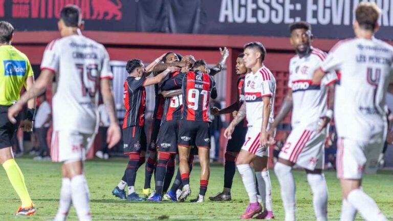 Vitória mostra eficiência e elimina Flamengo da Copa do Brasil 