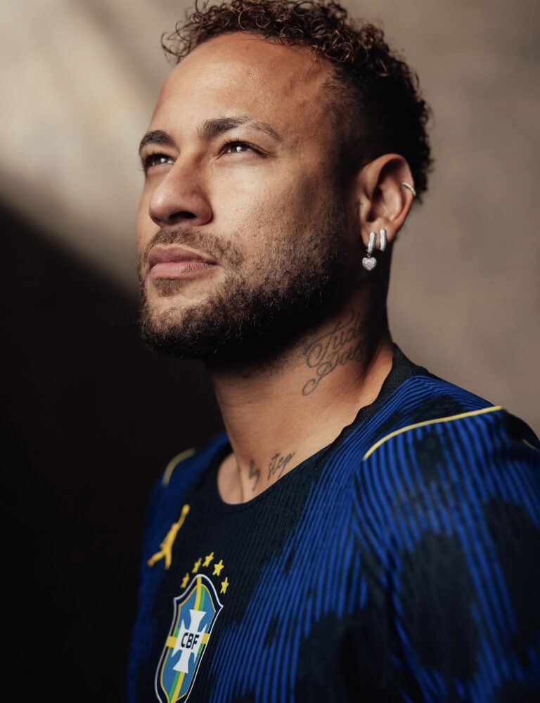 Neymar faz novo exame e segue sem treinar na seleção brasileira