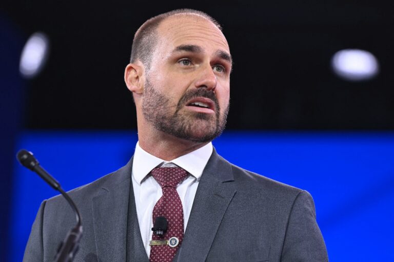 STF condena Eduardo Bolsonaro a inelegibilidade e a 4 anos de prisão