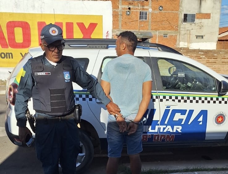 Homem é preso suspeito de agredir companheira grávida em Regeneração