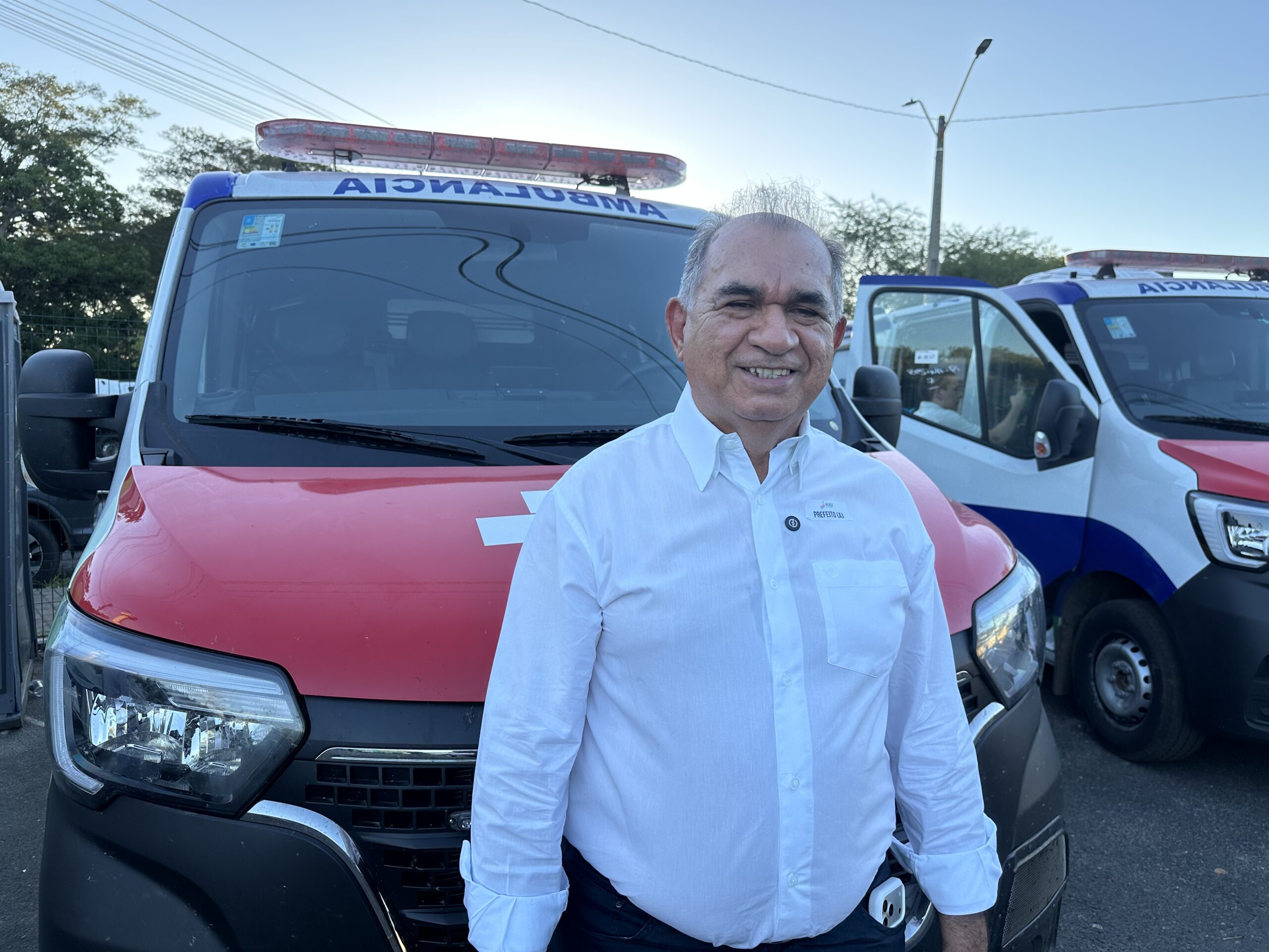 Prefeitura de Pau D’Arco é contemplada com nova ambulância para reforçar a saúde do município