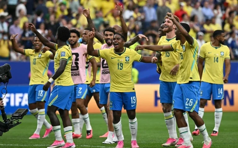 Brasil enfrenta a Noruega hoje pelas oitavas de final da Copa do Mundo