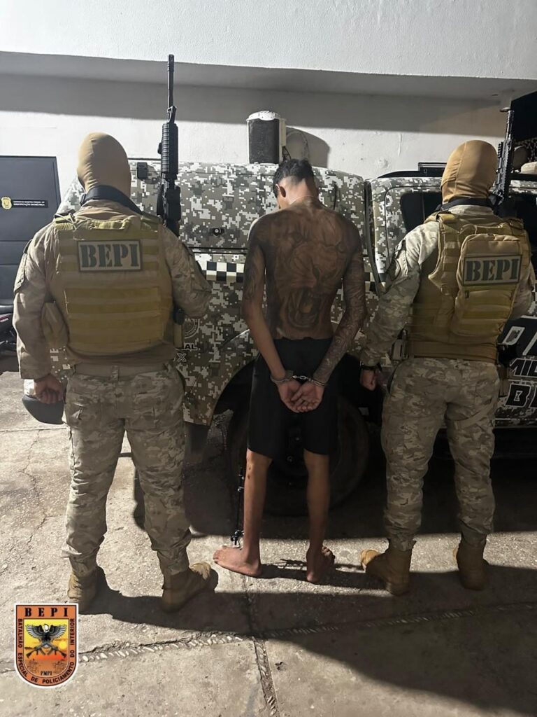 Polícia Militar prende jovem de 20 anos investigado por homicídios na zona Sudeste de Teresina