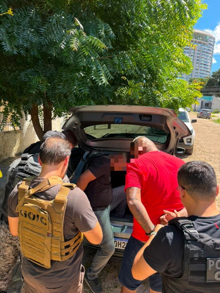 Câmeras do SPiA ajudam a prender dupla suspeita de arrombar e furtar veículos em Teresina