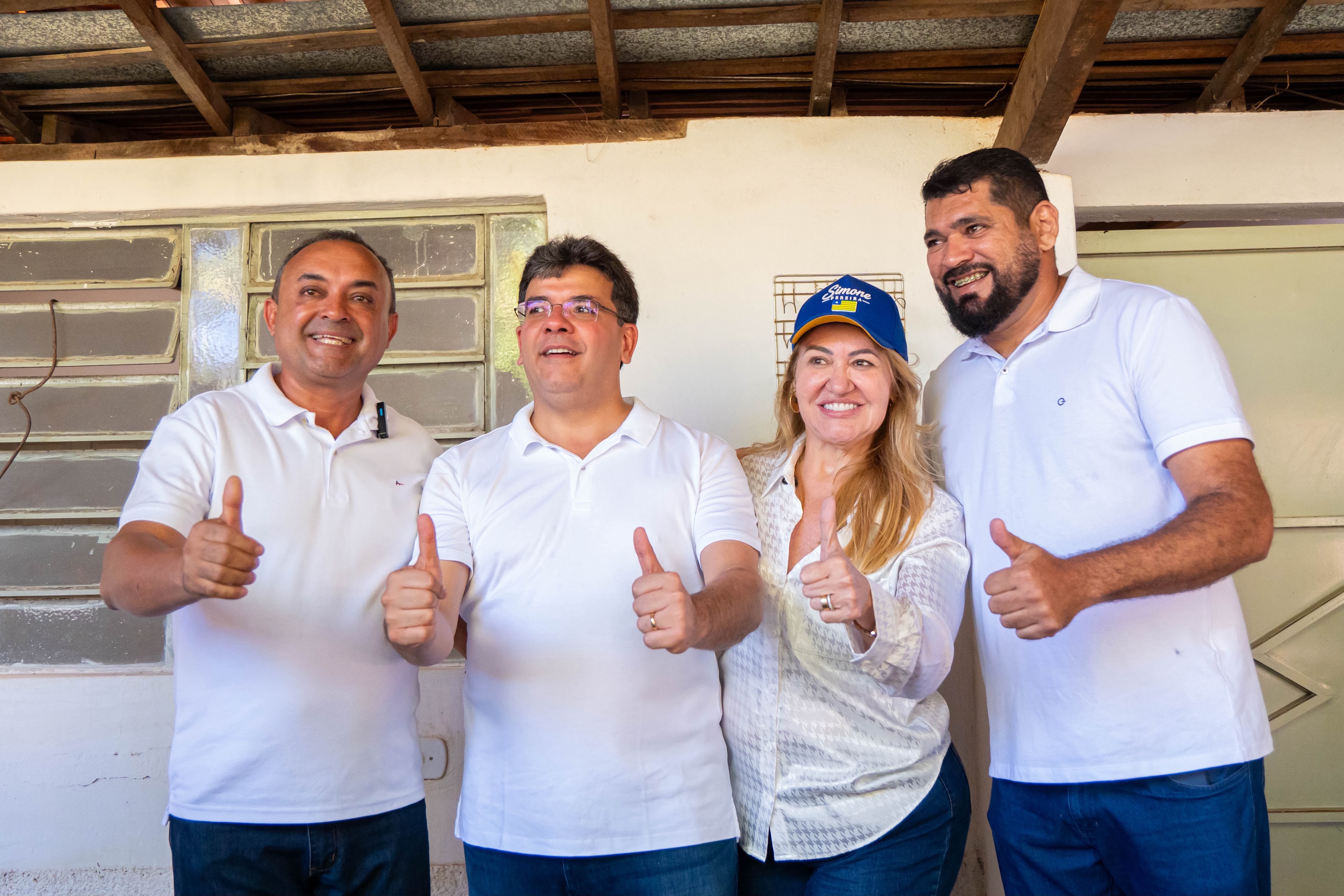 Deputada Simone Pereira acompanha governador Rafael Fonteles em visita técnica a obras em São João da Varjota