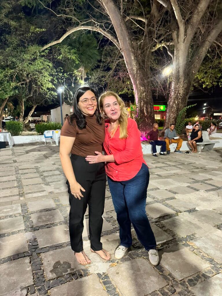 Advogada Cynthia Lacerda anuncia apoio à reeleição da deputada Simone Pereira em Miguel Alves