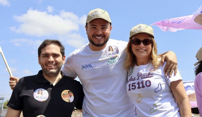 Ana Paula participa de carreata com ‘Time do Povo’ e destaca carinho da população em Teresina