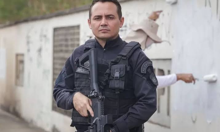 Segurança do delegado Charles Pessoa é baleado acidentalmente durante evento em Barras