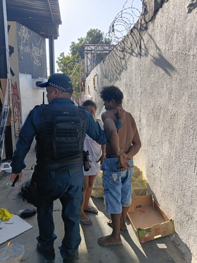 Polícia Militar prende suspeito de matar homem a golpes de faca na zona Sudeste de Teresina